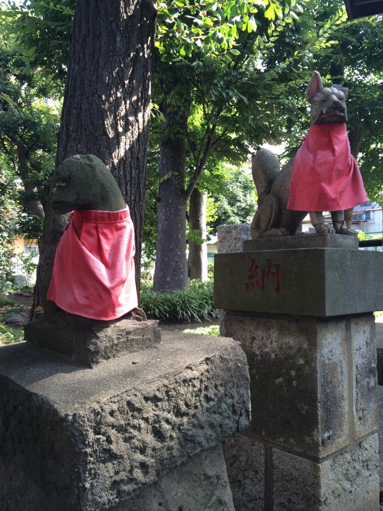 佐竹稲荷神社狐