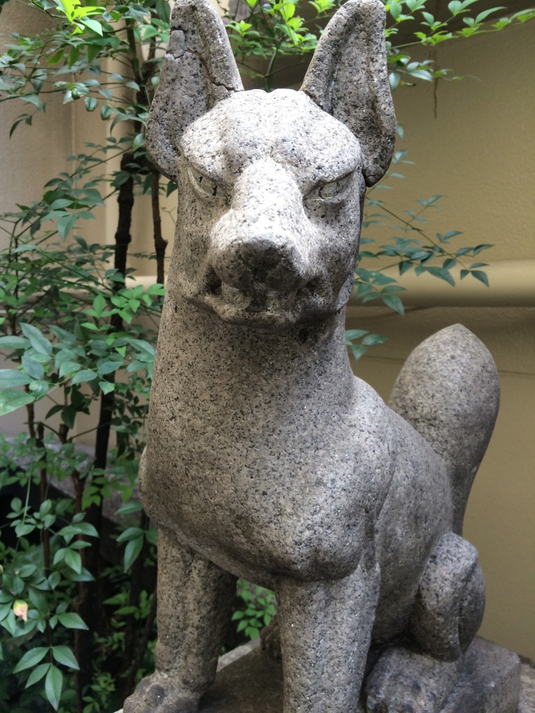 家内喜稲荷神社狐