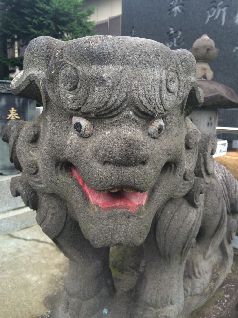 六木諏訪神社狛犬
