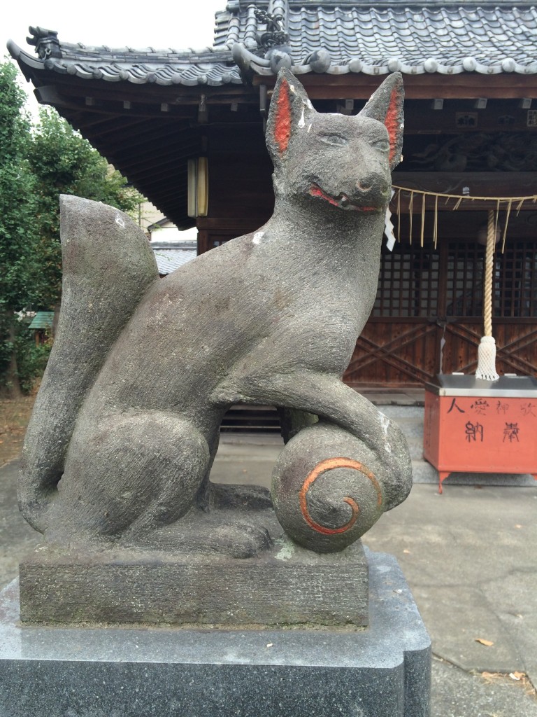 四ッ家稲荷神社狛犬