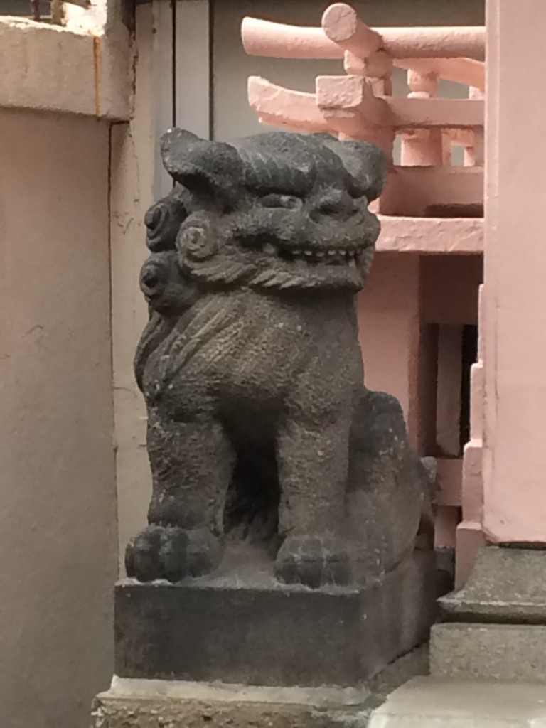 八二神社狛犬