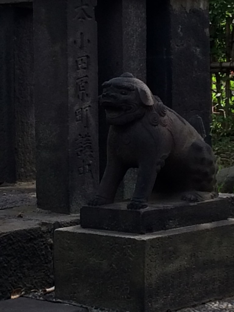 吾嬬神社狛犬