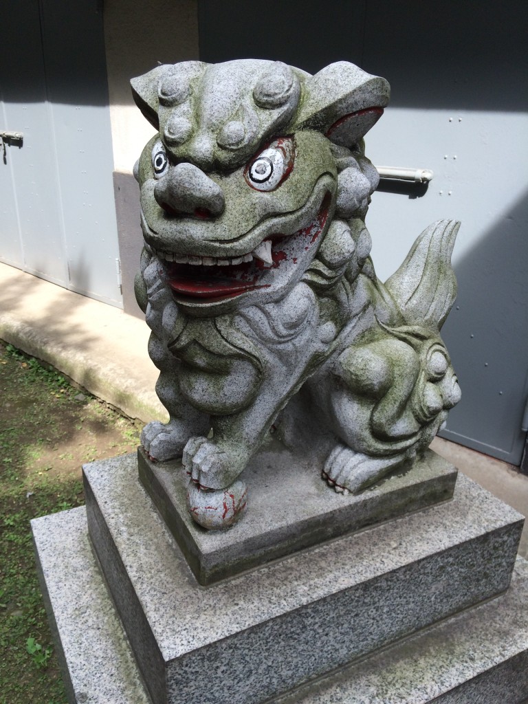 銀杏岡八幡神社狛犬