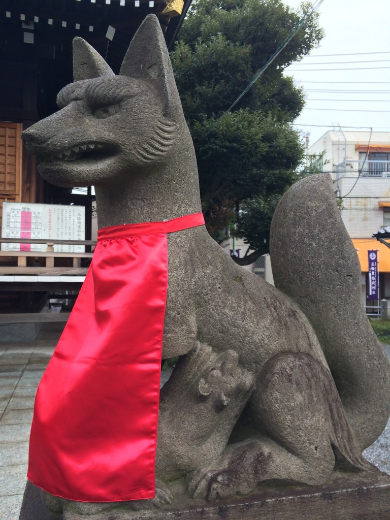 三輪里稲荷神社 狐