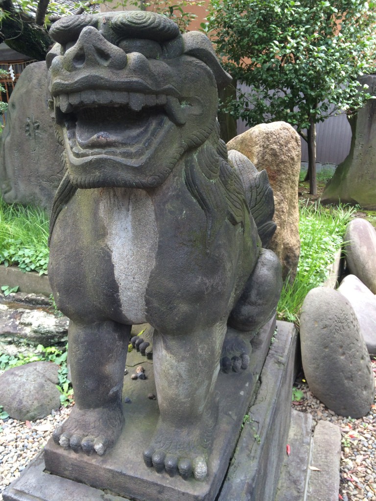 三囲神社 狛犬