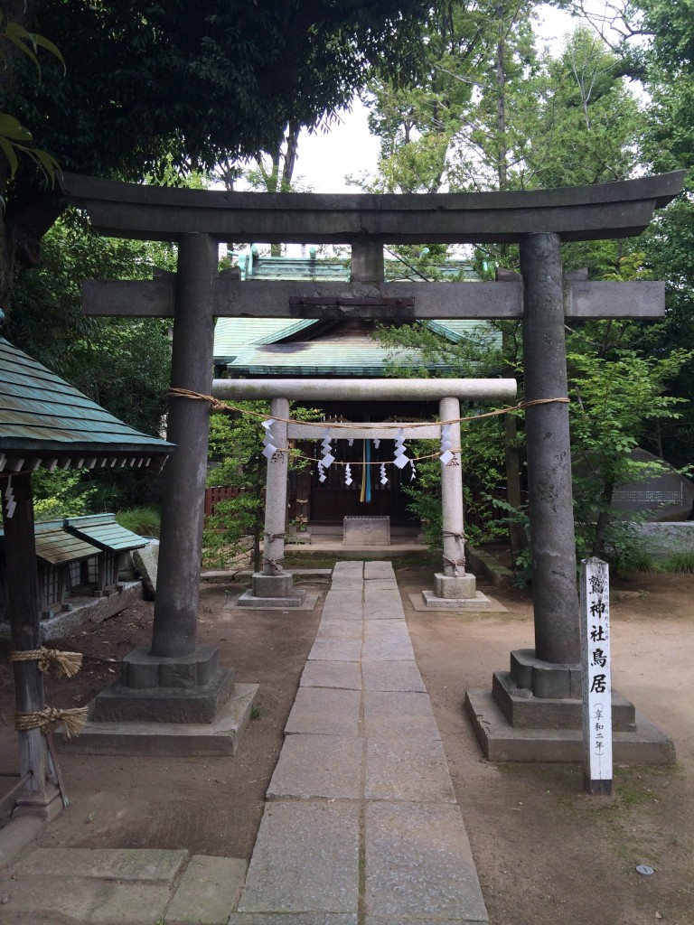 鷲神社旧鳥居