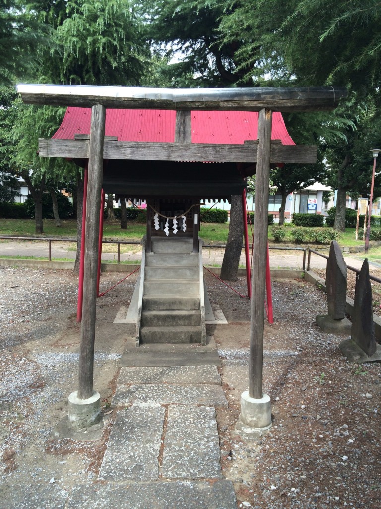 諏訪神社（西新井）
