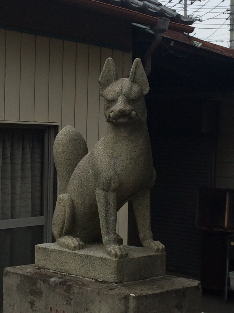 鎌倉稲荷神社 狐