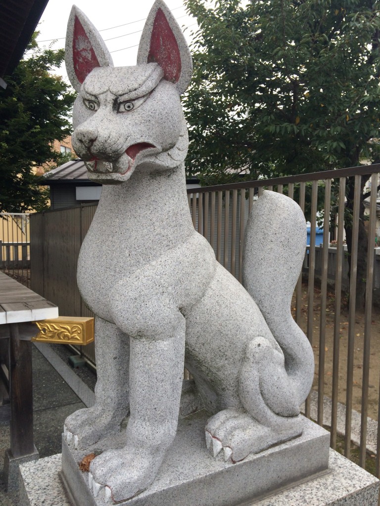 皿沼稲荷神社 狐