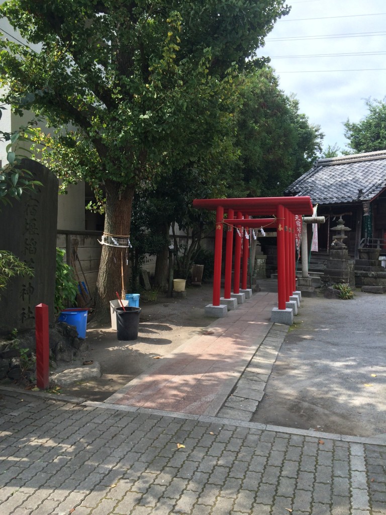 元宿堰稲荷神社